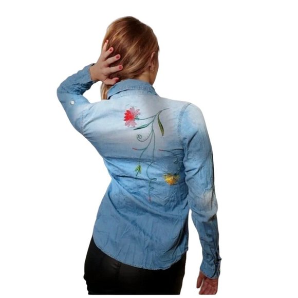 Sinclair Wear Western Denim Flower Shirt Embroidered Cotton Button Down - Picture 5 of 16